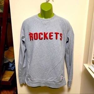 Levi’s ROCKETS crew neck sweater.